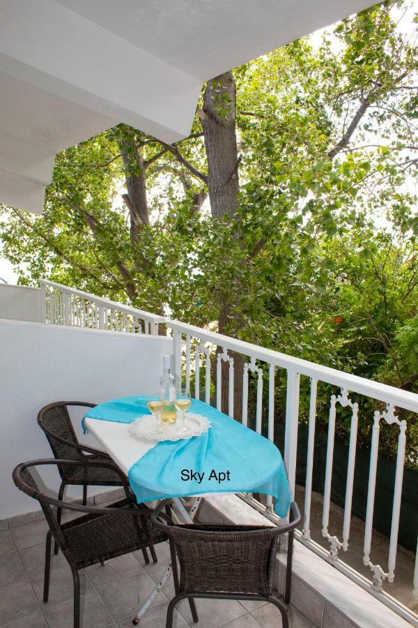 Aello Sea-Seafront Apartments Скала-Фуркас Экстерьер фото